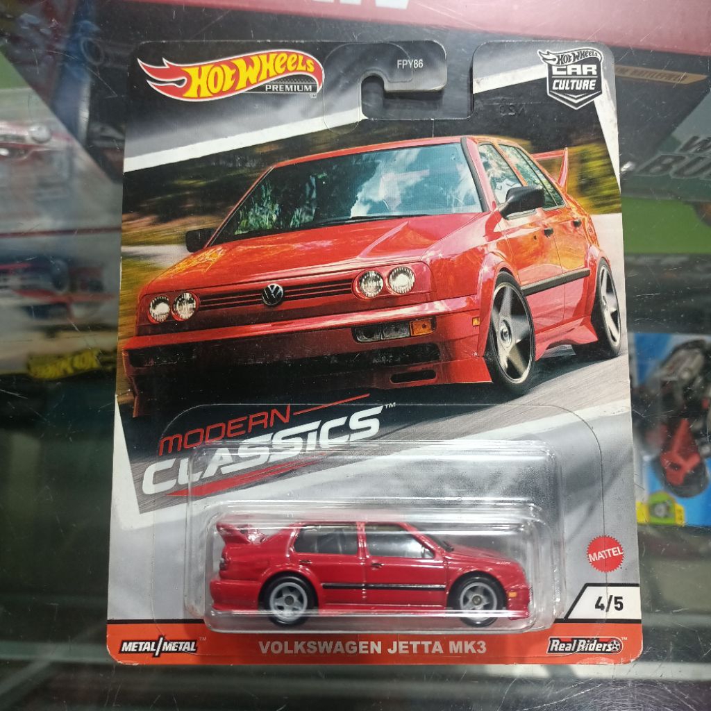 Hot Wheels Premium Volkswagen Jetta MK3