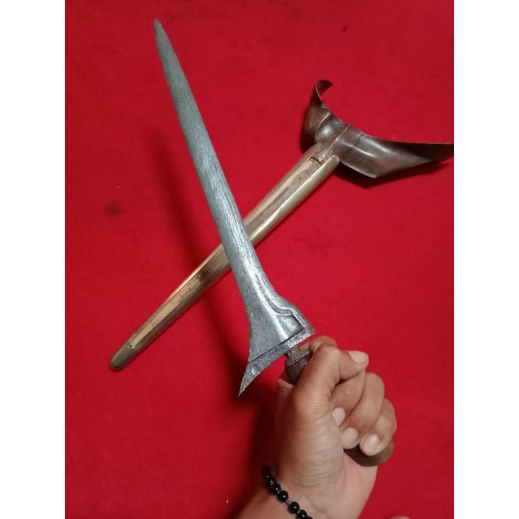 Keris jalak tilam upi