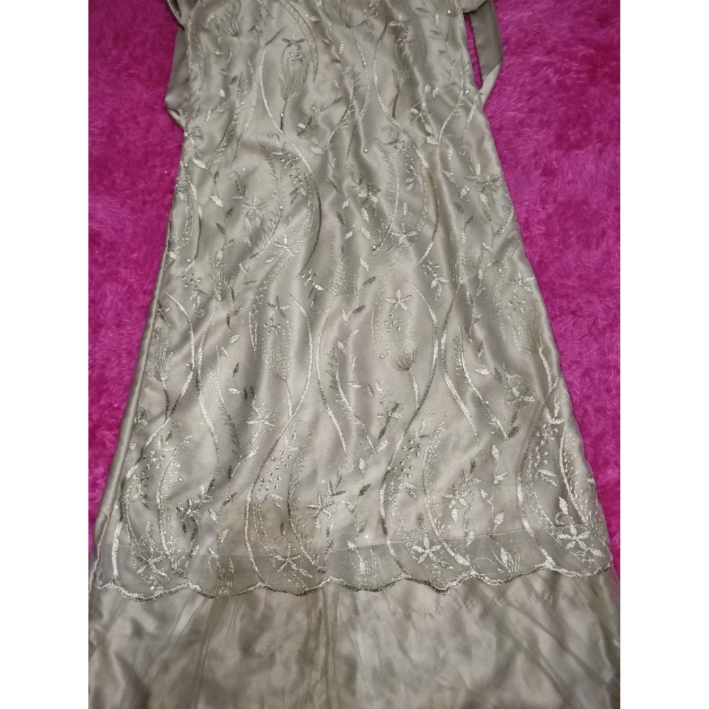 PRELOVED DRESS BROKAT