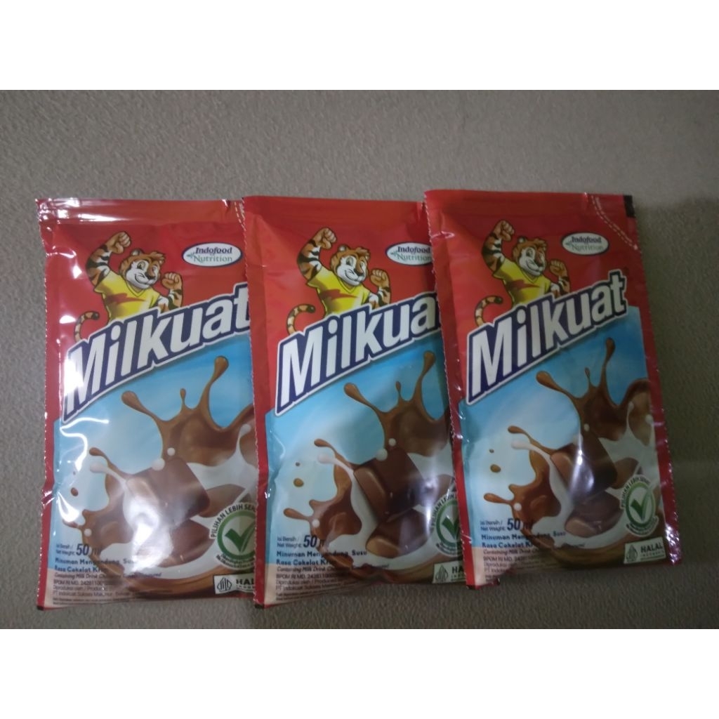Paket 10pcs susu milkuat bantal 50ml rasa coklat/ stroberi