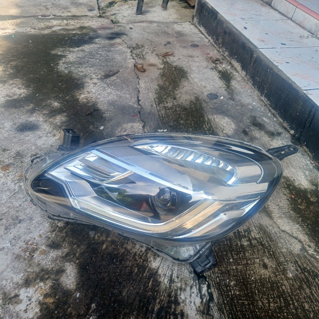headlamp lampu depan honda brio/mobilio RS 2015 kiri