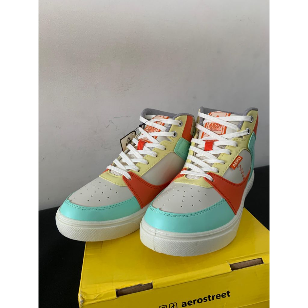 sepatu ORI aerostreet hoops holyday
