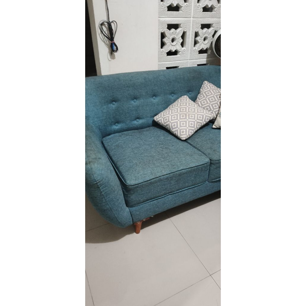 sofa 2 seater