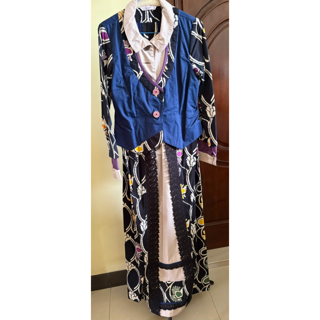 GAMIS TUNEECA BATIK LIMITED EDITION