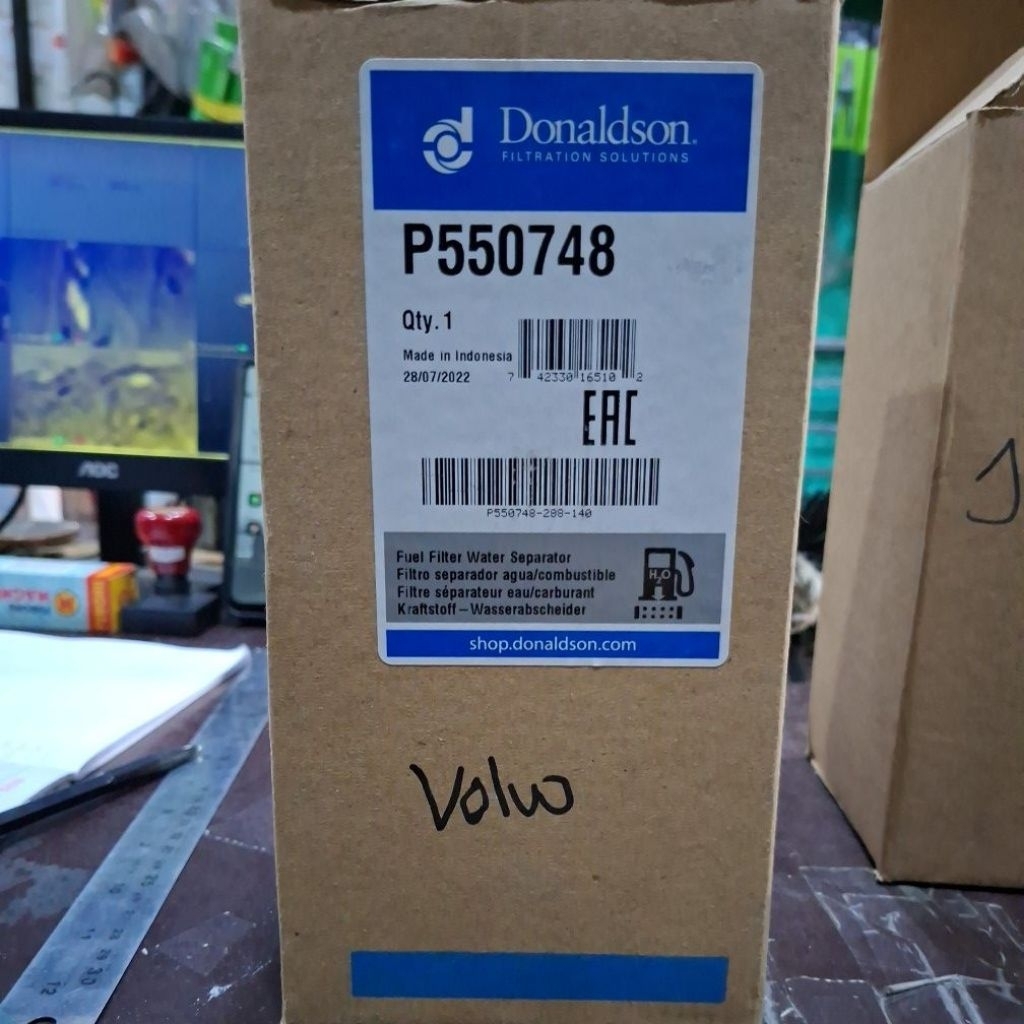 Fuel Filter Water Separator / Filter Solar Water Separator  ( P550748 ) - Donaldson