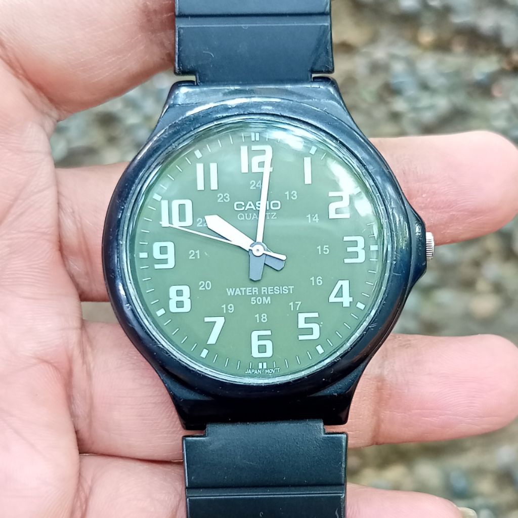 Jam Tangan Casio MW 240 Dial Hijau Original Pria Preloved Second Bekas