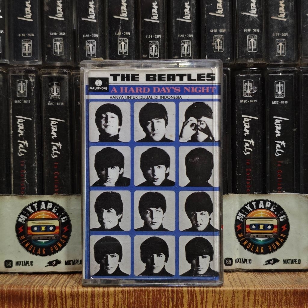 Kaset - The Beatles - A Hard Day's Night - Radio Tape - Kaset Pita - Radio - Pemutar Kaset - Retro -