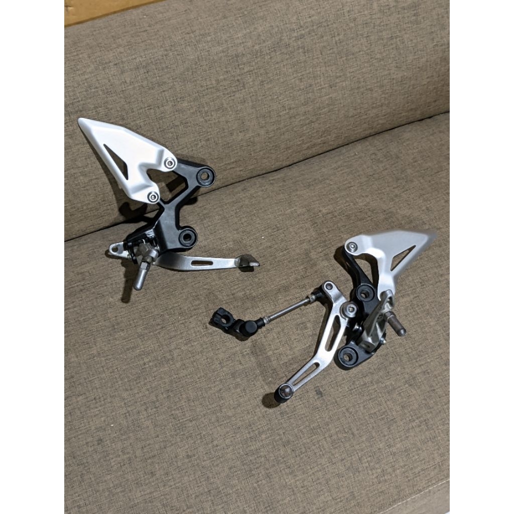 footstep postep depan All New Ninja 250 fi New 2018-2024 original