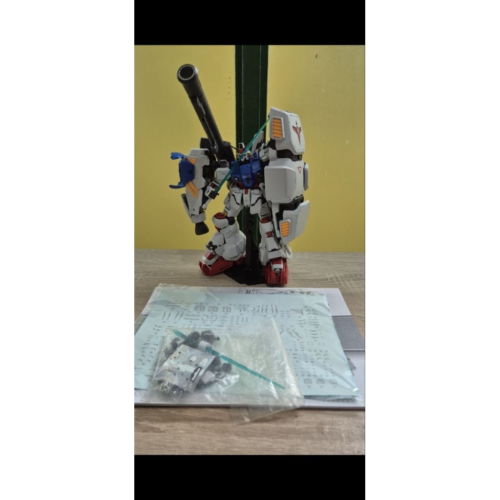 MG 1/100 GP-02 Solomon Physalis Gundam