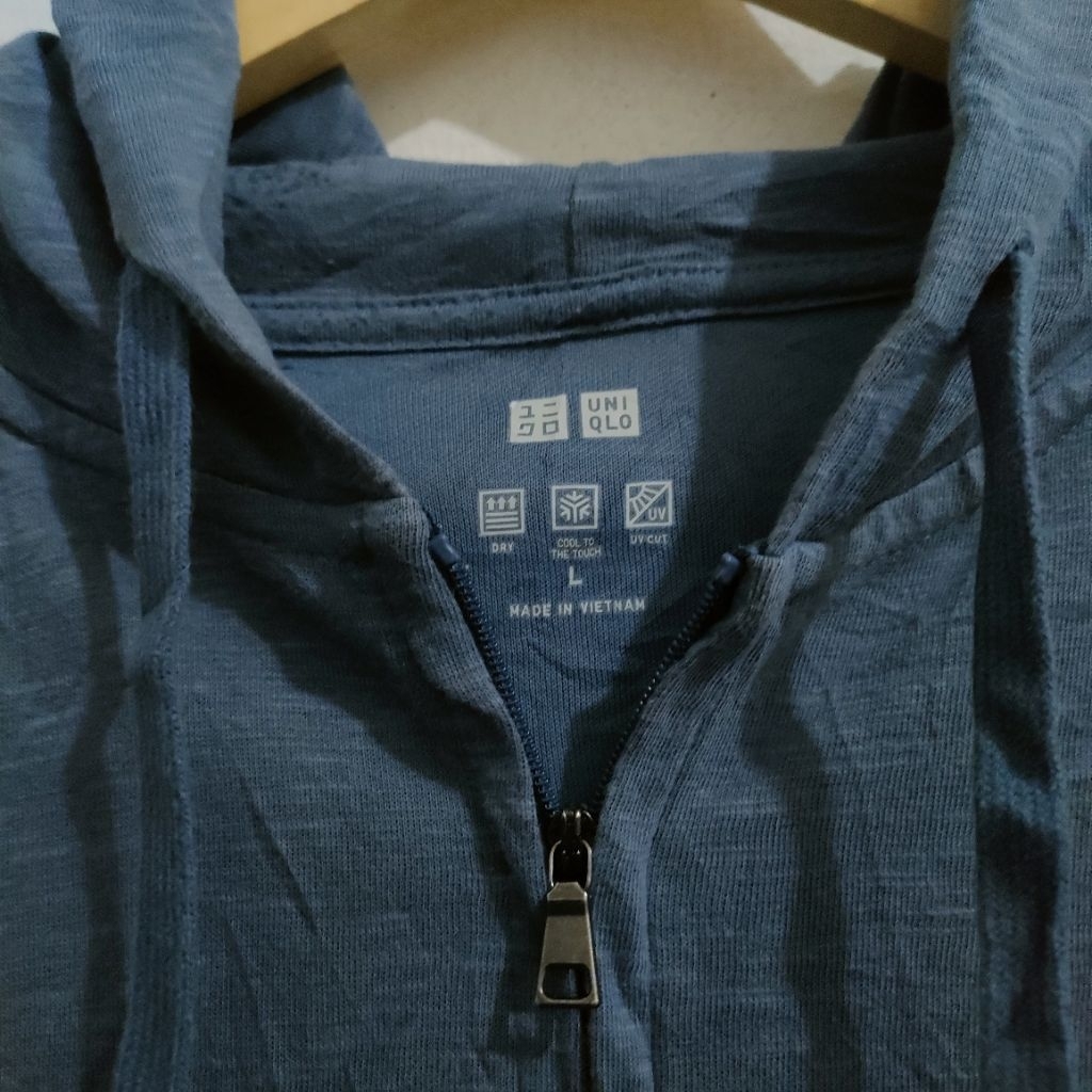 Uniqlo Airism Zipper Hoodie Anti UV