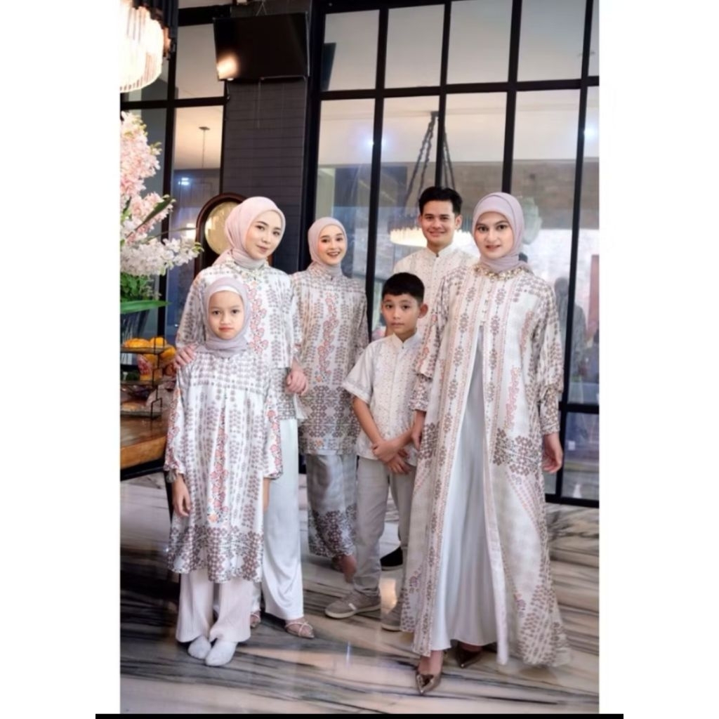 (dijual kekecilan) SARIMBIT TUNIC ANAK ONLY CORDY.ID