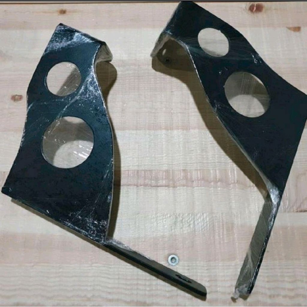 Light Bar Bracket. Braket Pangkon Dudukan Lampu Sorot Tembak Kap Mesin. Taft GT Feroza Rocky