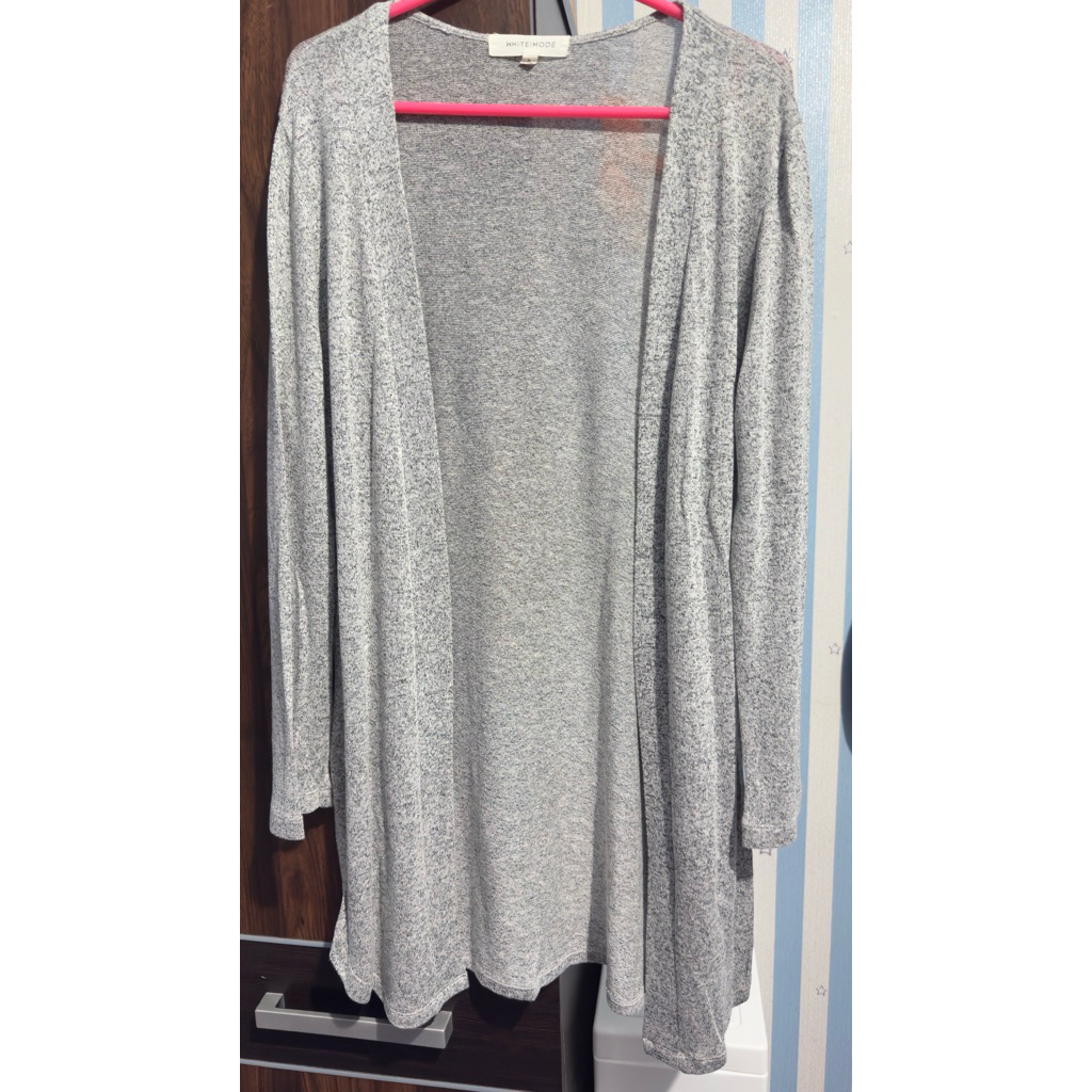 cardigan white mode preloved