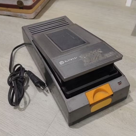 Betamax Rewinder Merk Kinyo M 67B