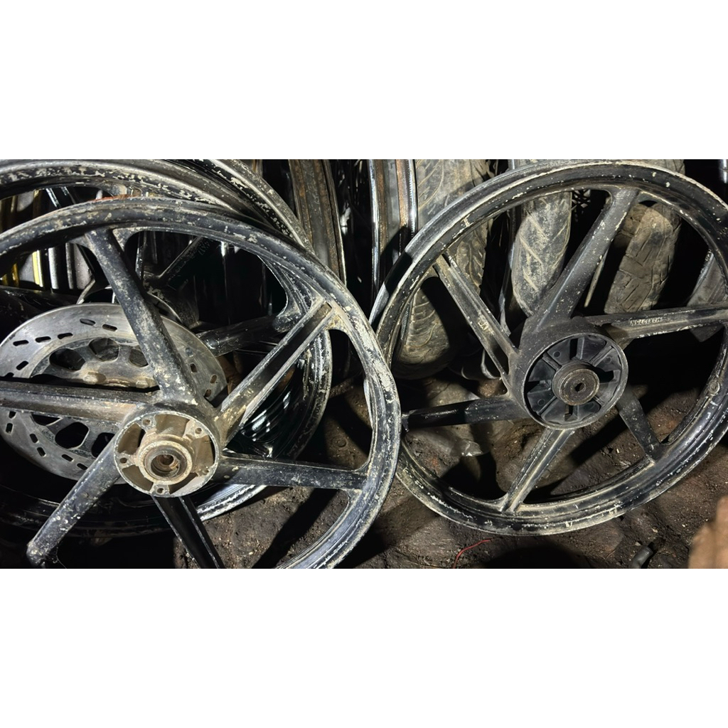 velg bintang cw rasing balok palang mocin hongda Revo lama pnp Supra x fit karisma revo