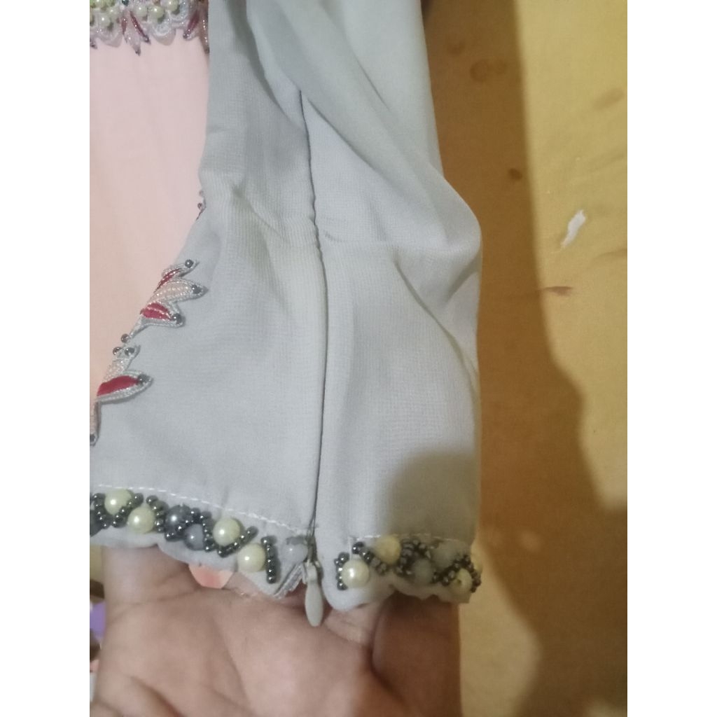 gamis pesta preloved