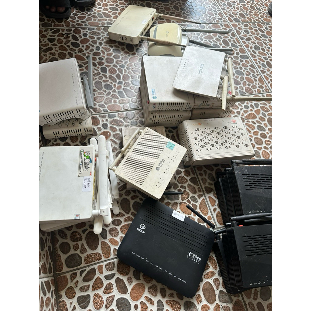 ONU EPON EXPON MODEM WIFI ROUTER RUSAK