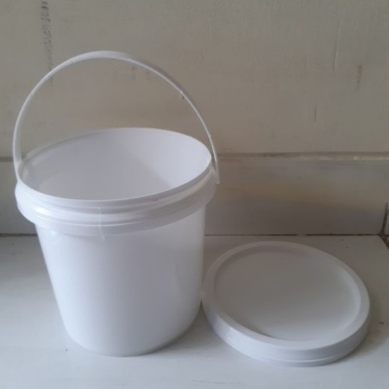 Ember Kurma Kosong Warna Putih Ukuran 1Kg Per 1 Pcs