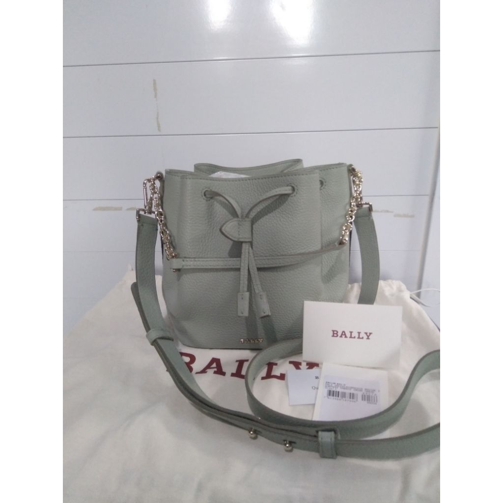 BALLY Sling bag Original Autentic 100%