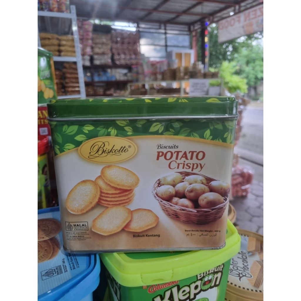 Biskotto biscuits potato crispy kaleng 400gr