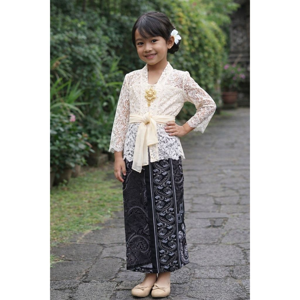 Kebaya Anak Set Rok Batik Baju Adat Anak Perempuan Brokat Strait Modern Seragam Kartini Wisuda TK SD
