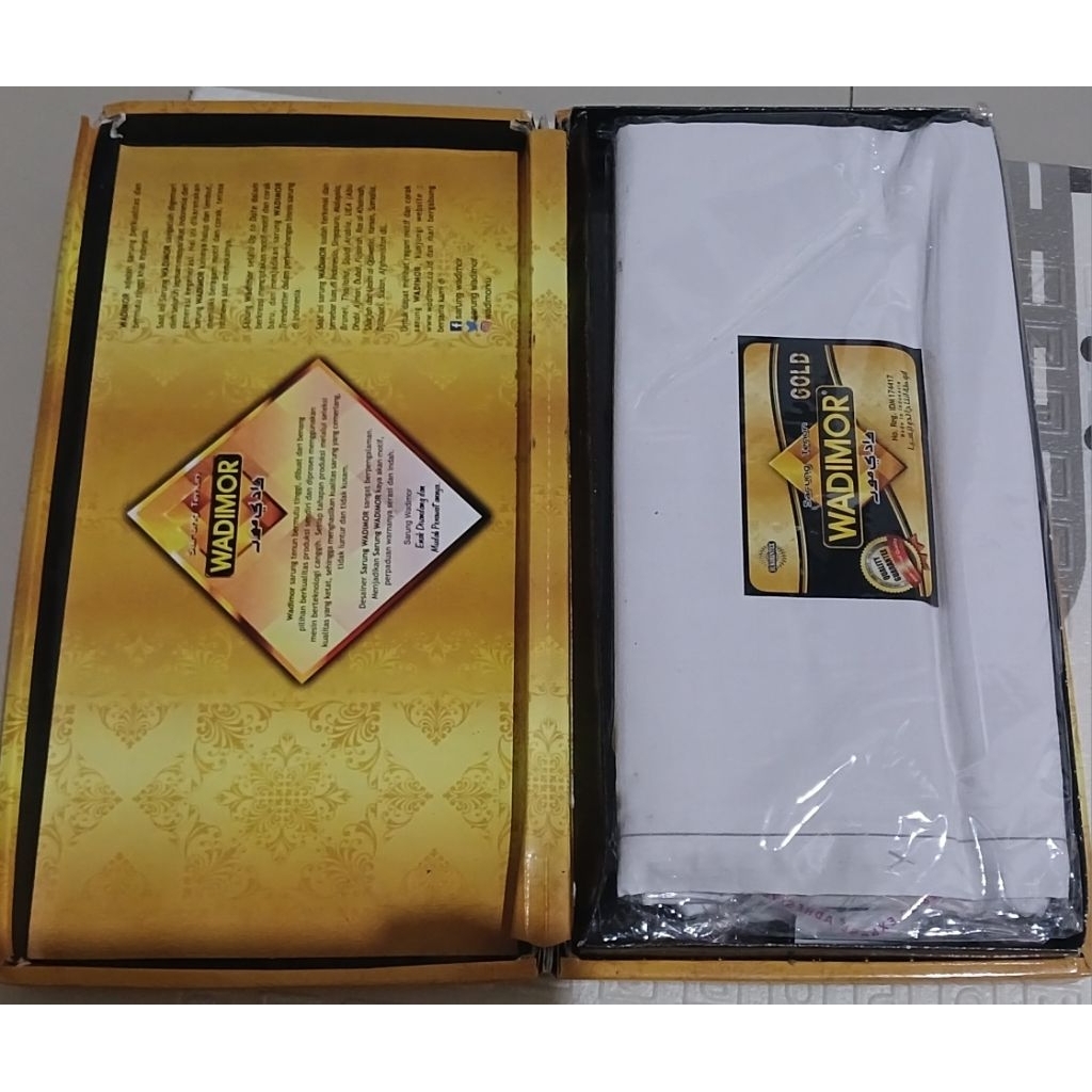 sarung wadimor gold
