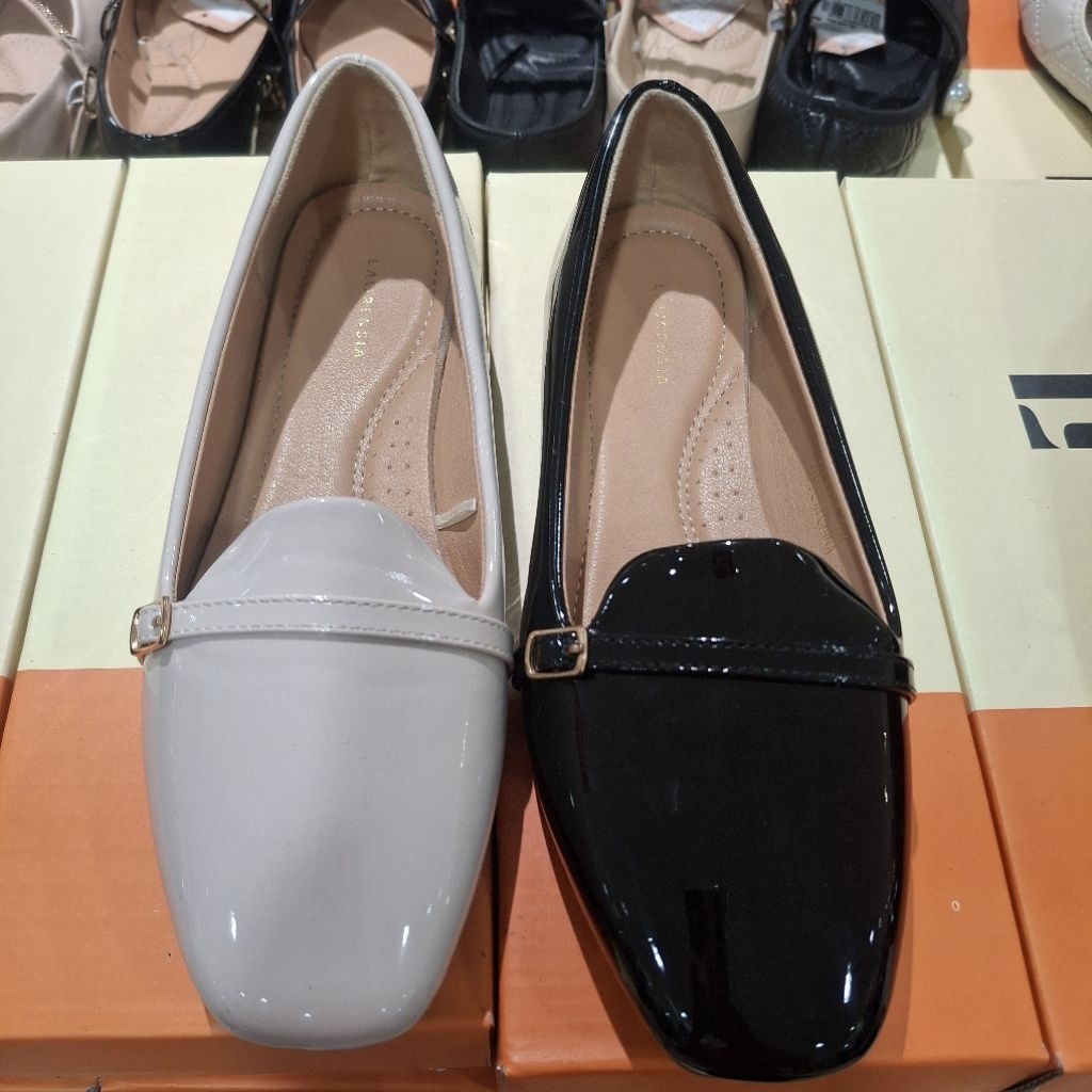 SEPATU FLAT WANITA LAWRENSIA