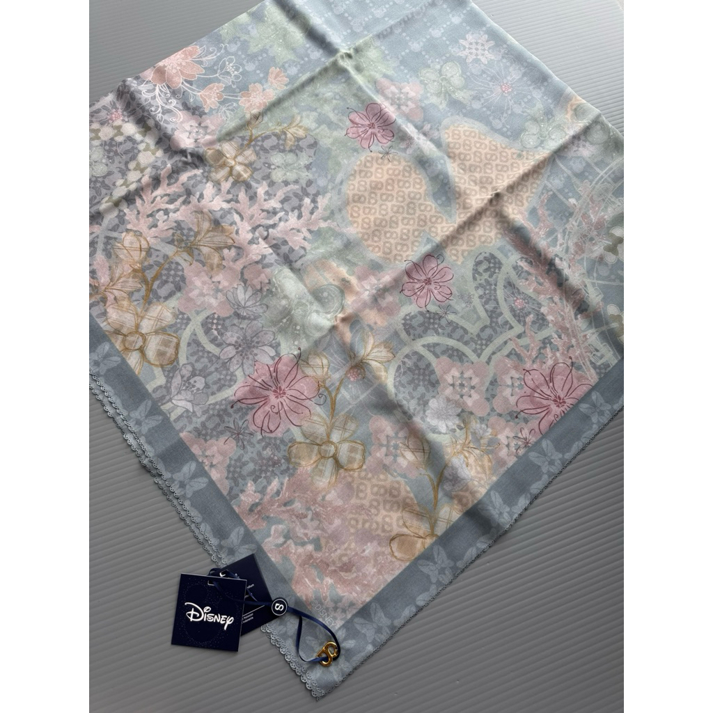 The Dream Park Jade Buttonscarves