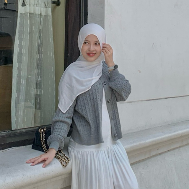 IYUMA | Luxe Cable Cardigan | Cable Knit Cardigan