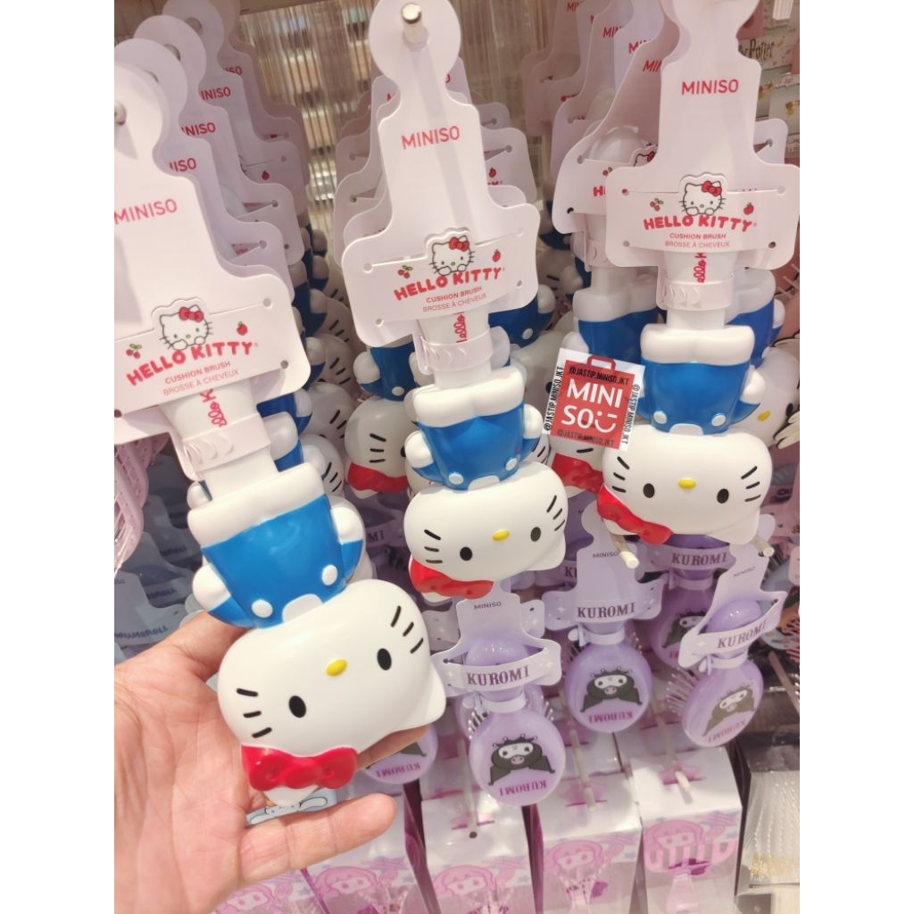 MINISO Sisir Pijat / Hair brush Cushion SANRIO HELLO KITTY Collection
