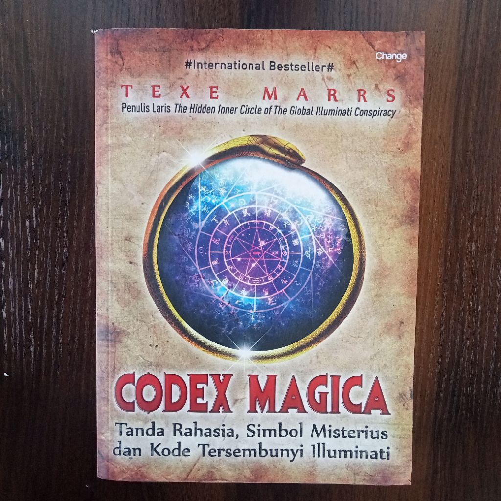 BUKU CODEX MAGICA : TANDA RAHASIA, SIMBOL MISTERIUS DAN KODE TERSEMBUNYI ILLUMINATI