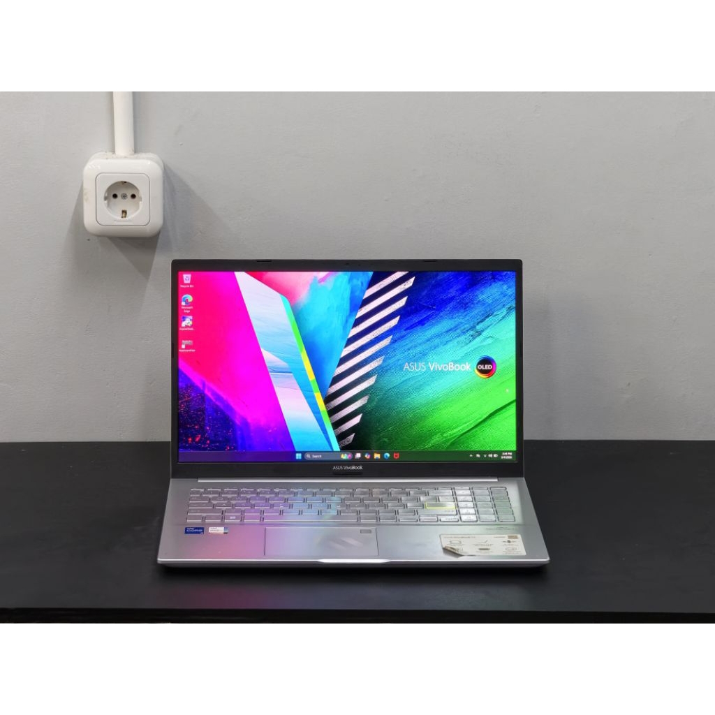 LAPTOP SLIM ASUS VIVOBOOK OLED 15 X513EAN I5-1135G7 INTEL Xe GRAPHICS