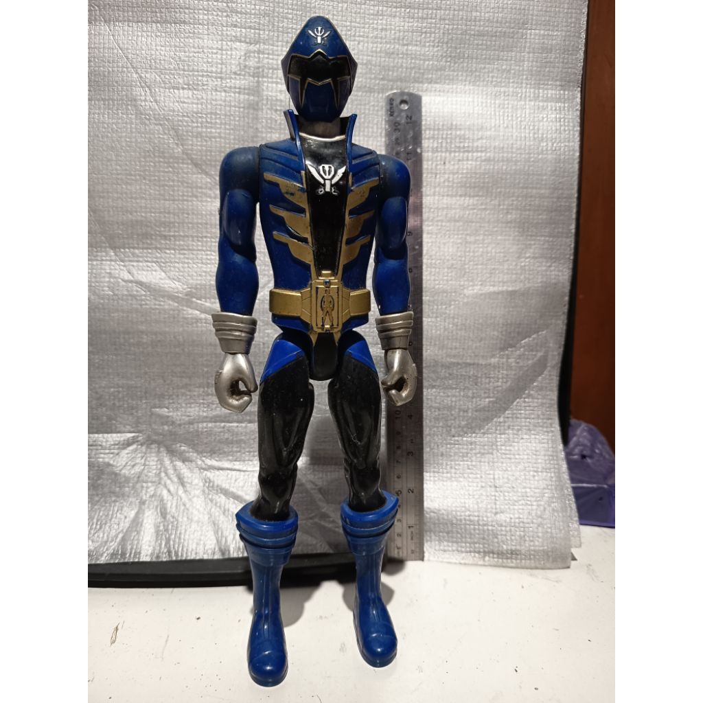 Power Rangers Super Megaforce Blue Ranger