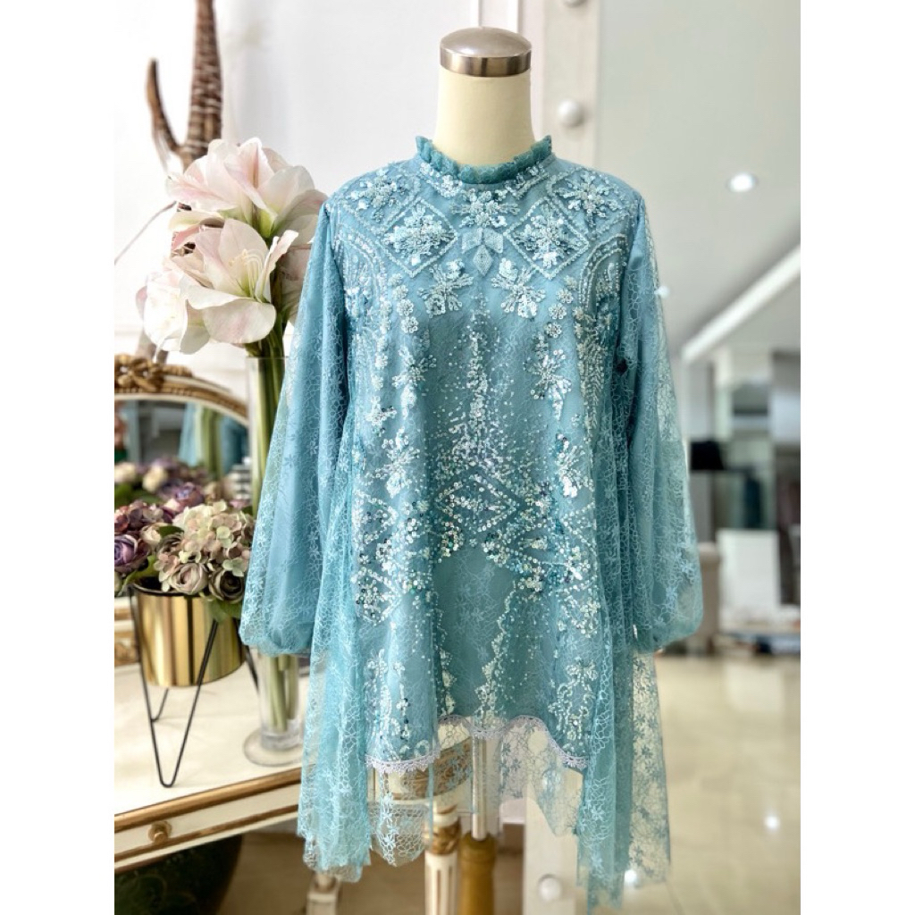 makaio (preloved like new)