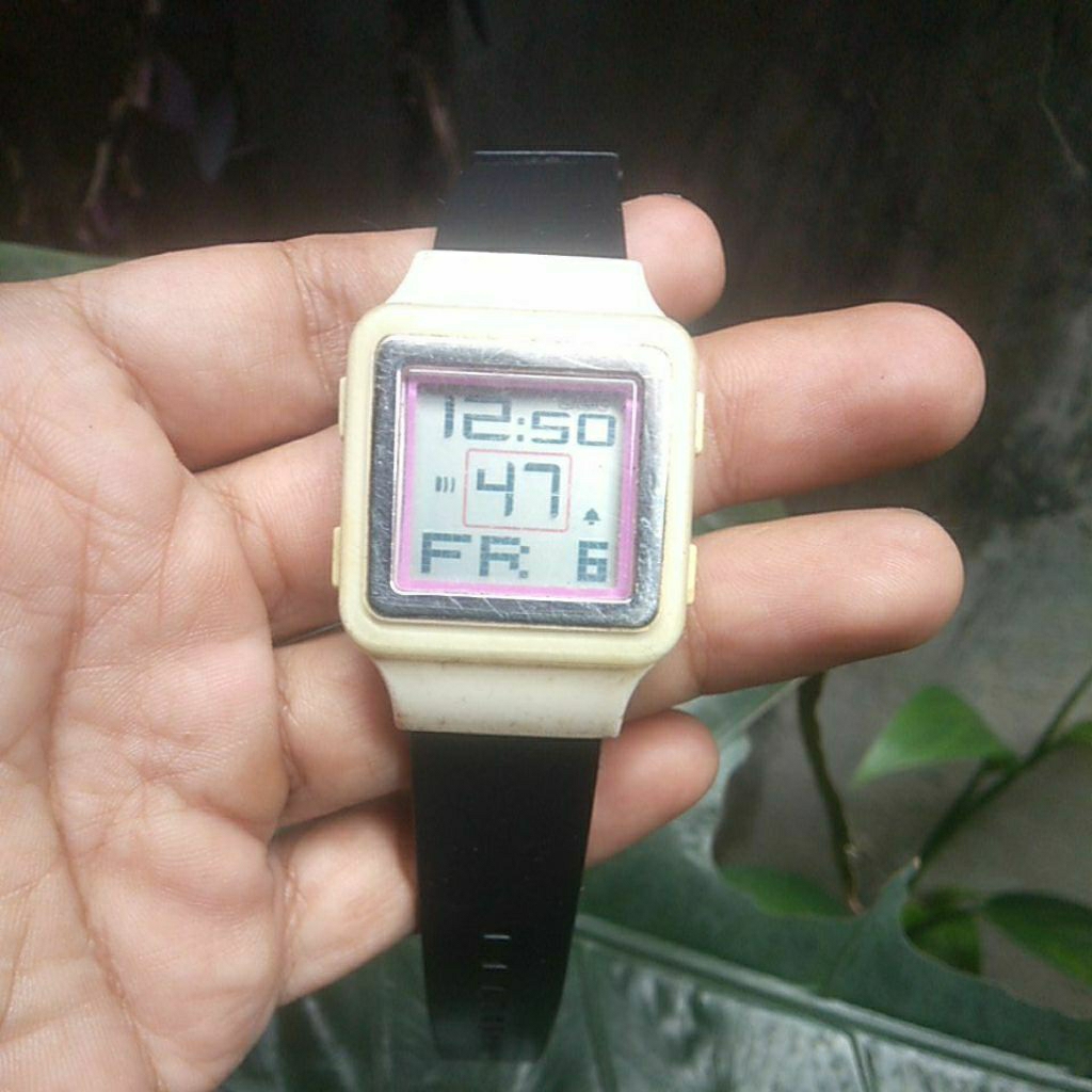 JAM TANGAN SECOND ORIGINAL