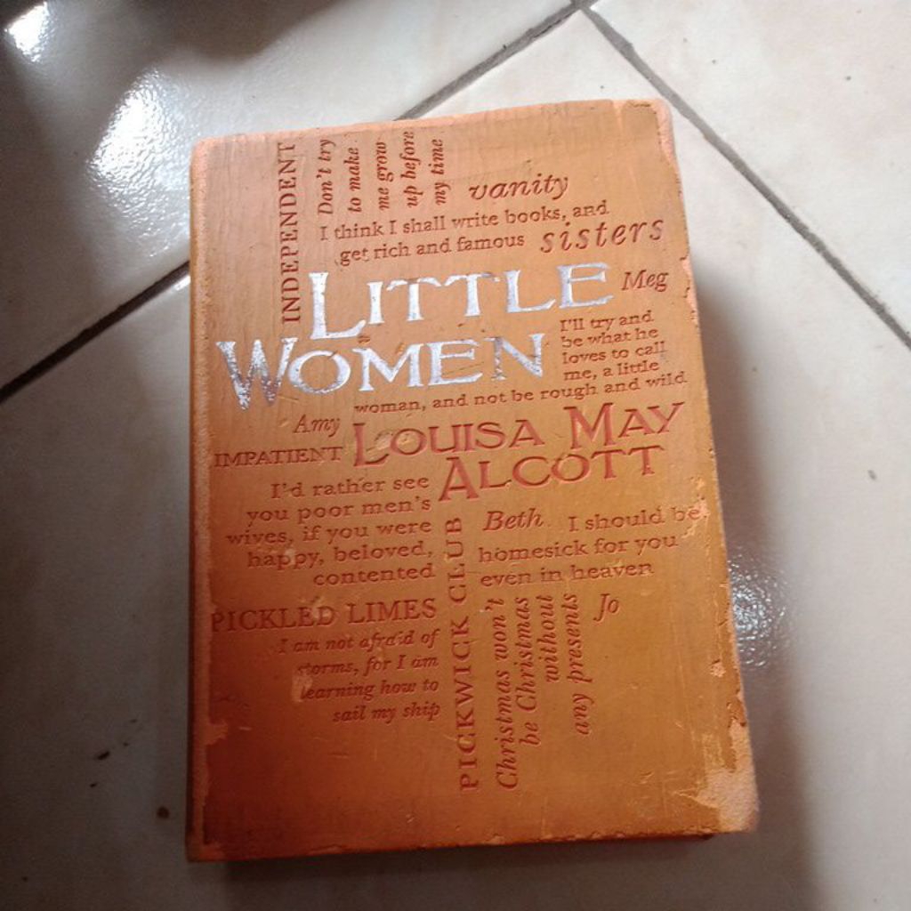 Buku little women - Louisa may alcott
