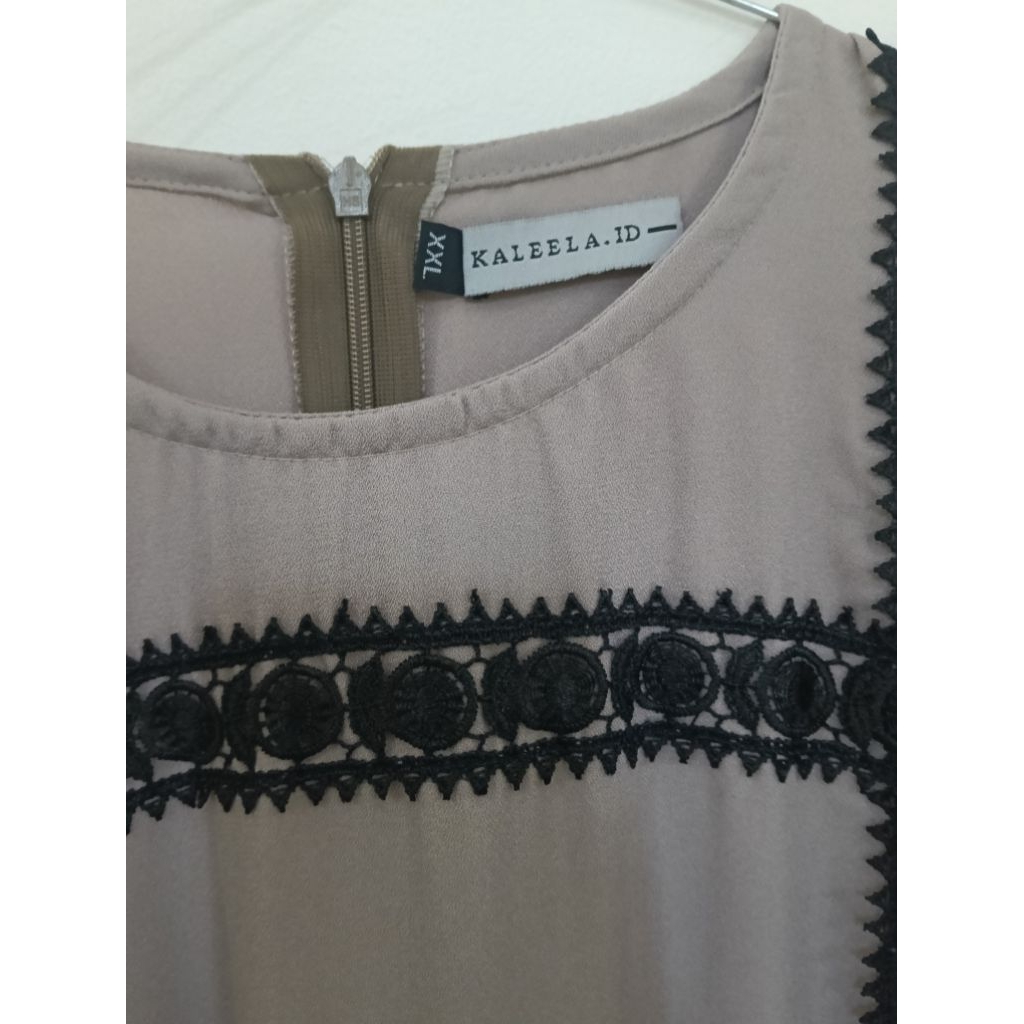 kaleela dress Preloved