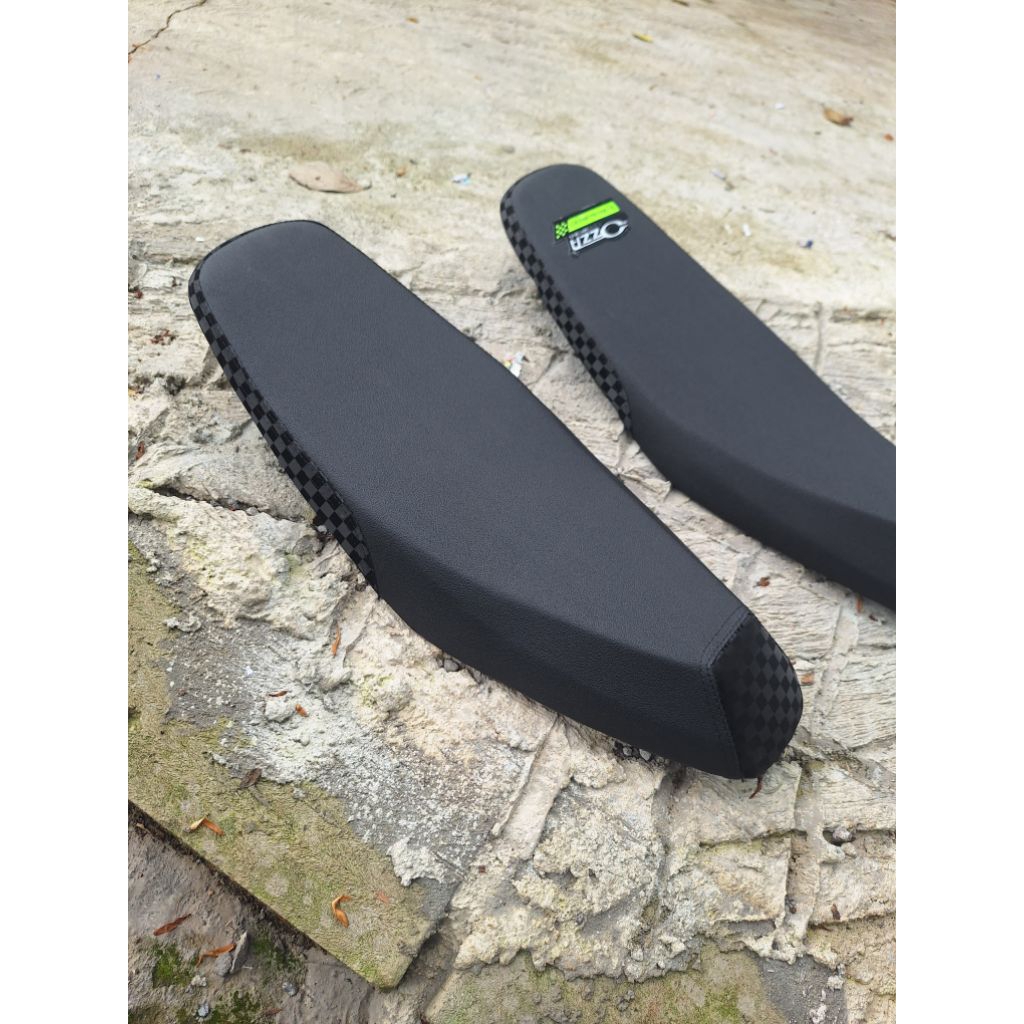 Jok Slim Tipis Supra x lama kulit kombinasi carbon catur 3d terbaru - setjok supra slim