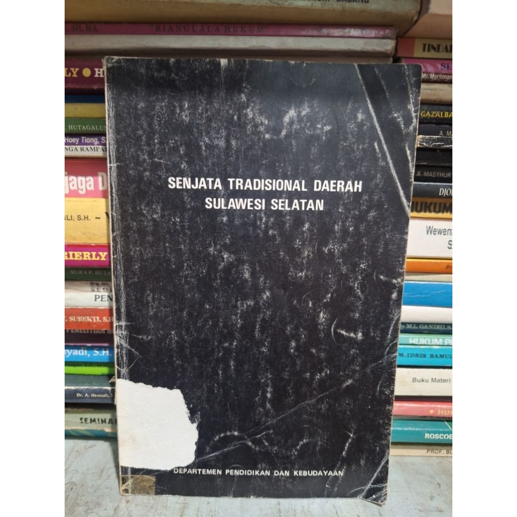 senjata tradisional daerah sulawesi selatan