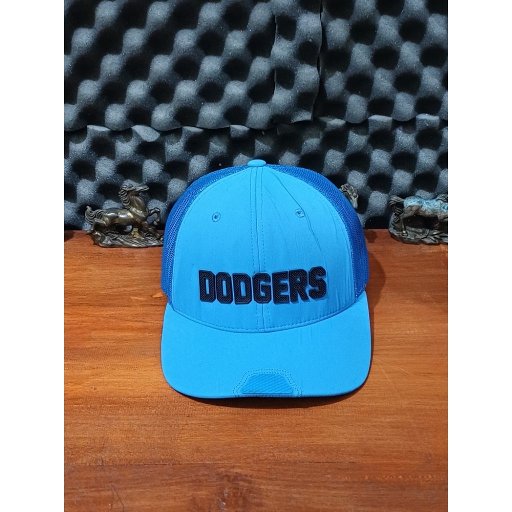 topi trucker MLB second