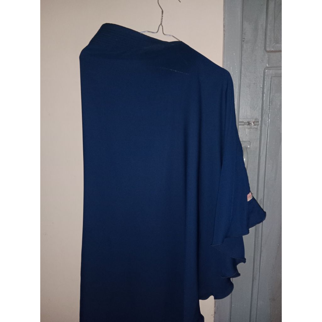 preloved hijab khairana size M