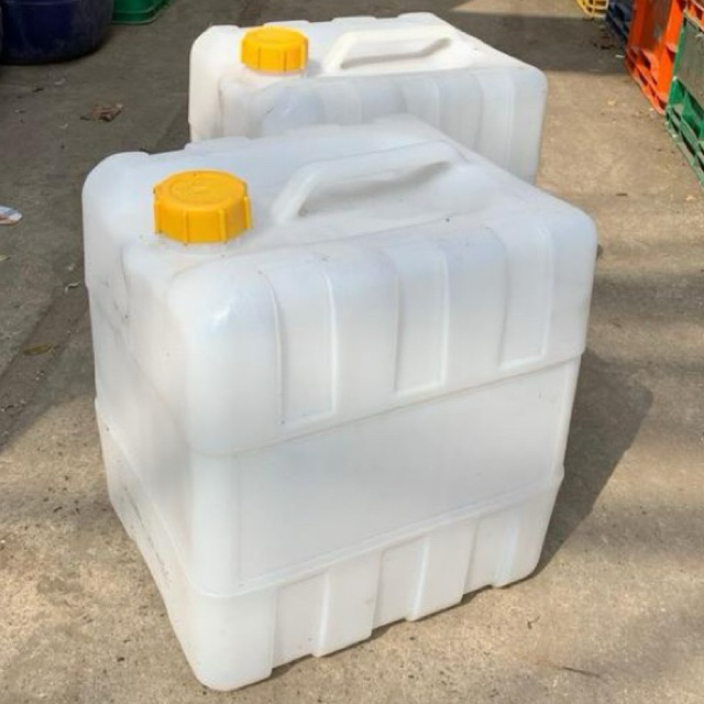 JERIGEN 18L BEKAS MINYAK