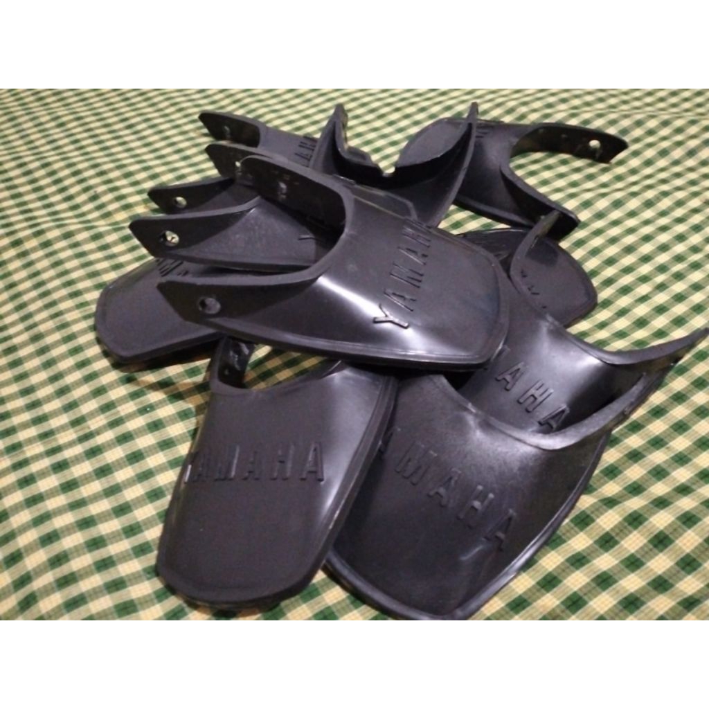 KEPET SLEBOR BELAKANG YAMAHA V75 V 75 V80 V 80