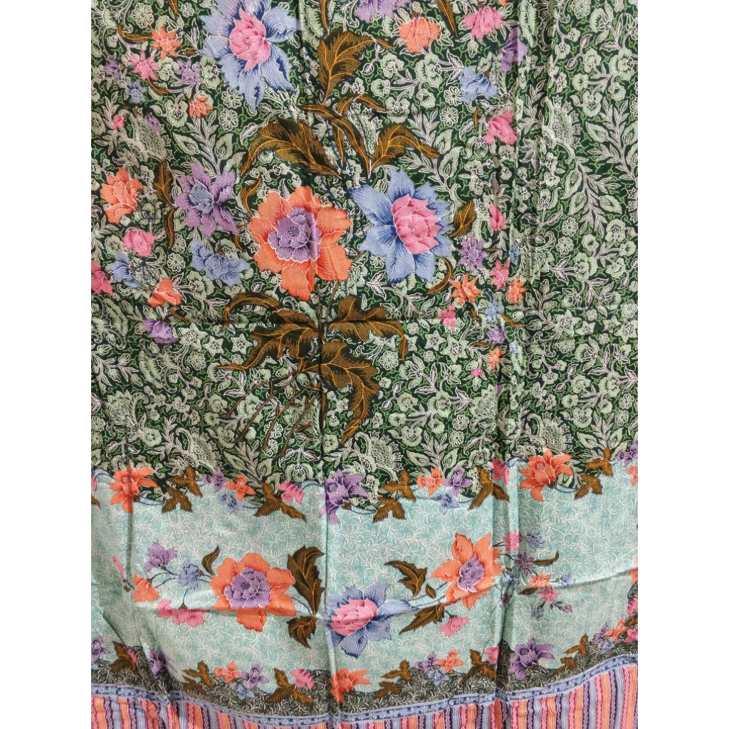 Kain Gendong / Jarik Preloved