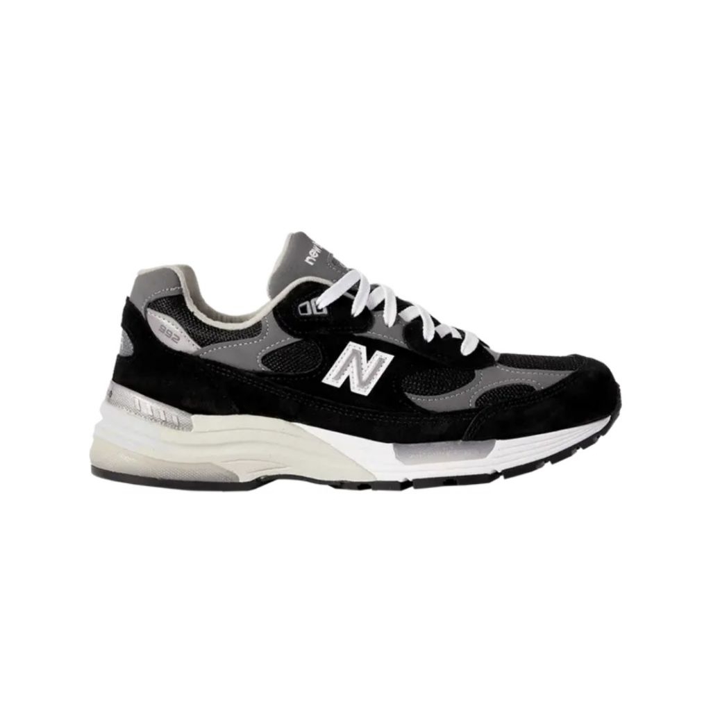 Sepatu NB 992 Black SKU M992BK