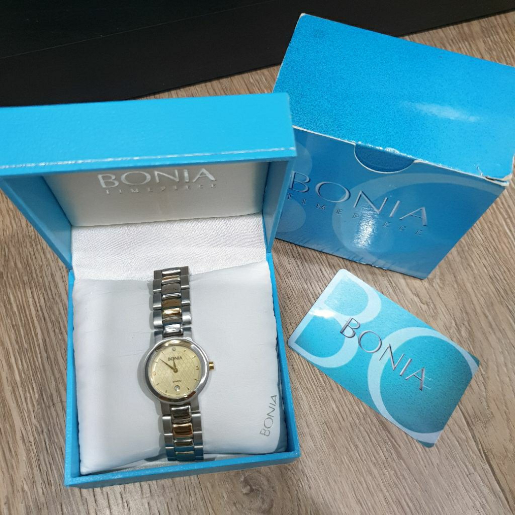Preloved Bonia Jam Tangan Wanita - Gold