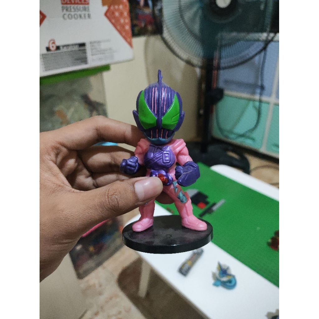 KAMEN RIDER REVICE FIGURE BOOTLEG - LOOSE