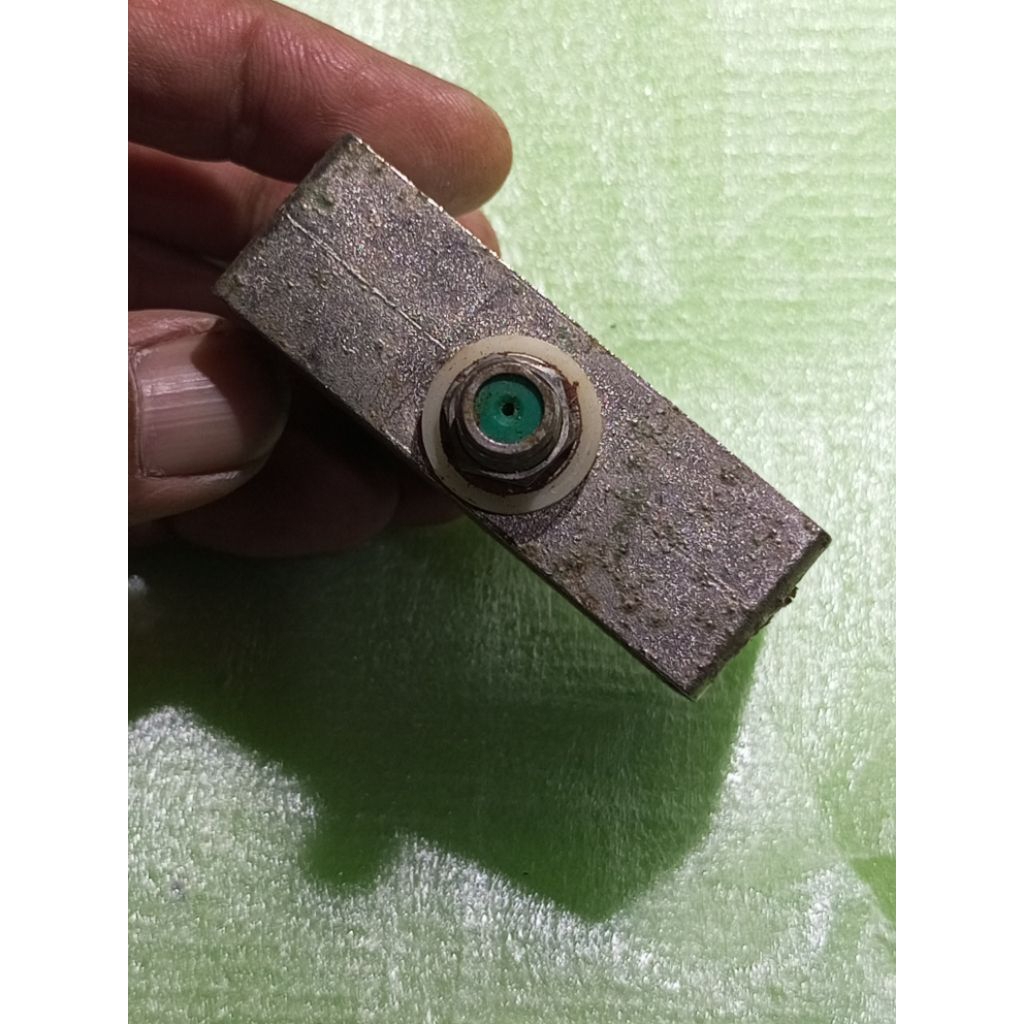 Splitter / Pembagi Antena VHF  (5 - 1000 Mhz) Original Normal