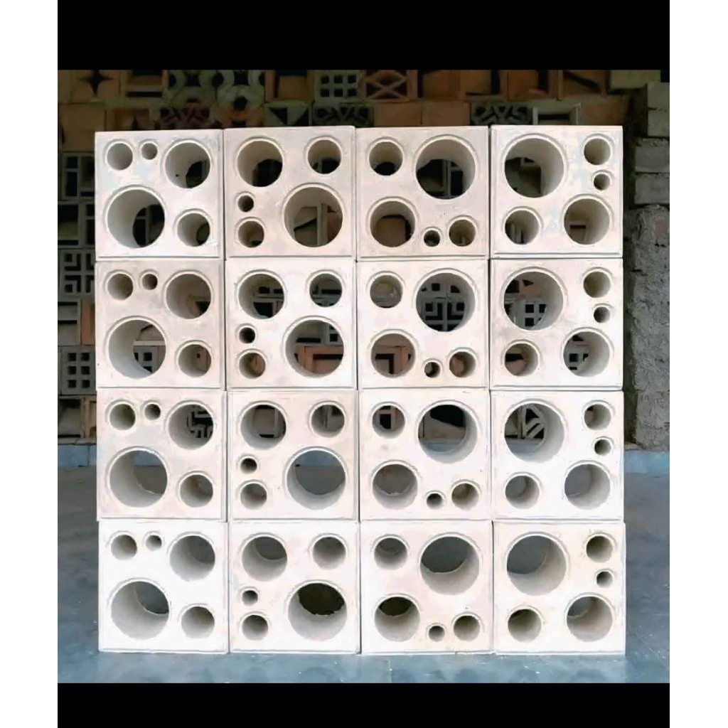 Roster Beton Minimalis Ventilasi Udara Pagar Rumah