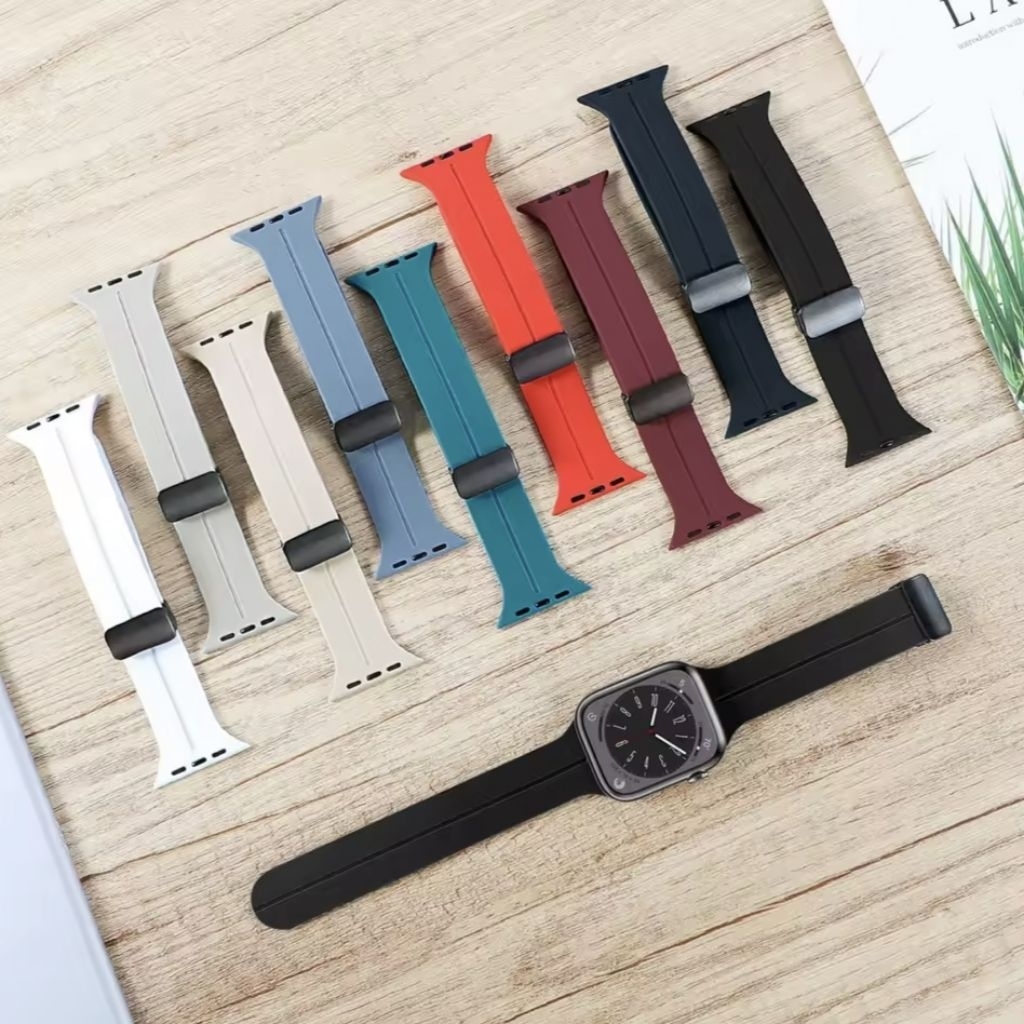 CR Magnetic Silicone Band Strap AppleWatch Series & Ultra